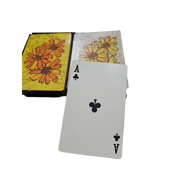 Vintage Heines Royal House Daisy Playing Cards Double Deck - Picture 3 of 3